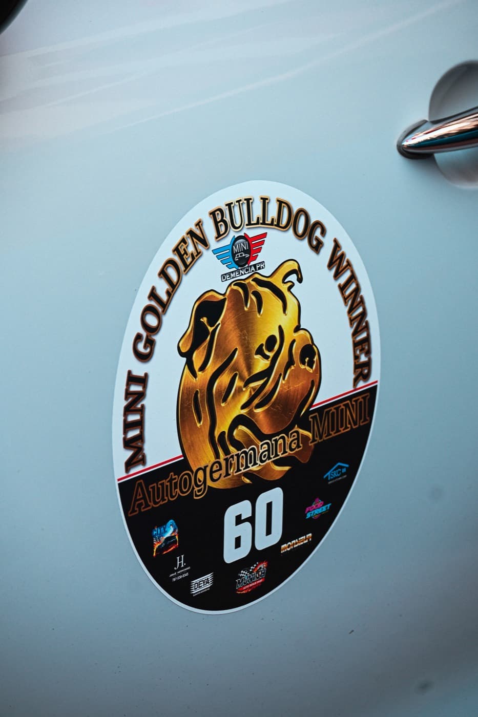 Reconocimiento Mini Golden Bulldog Winner